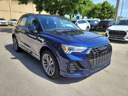 New 2025 Audi Q3 2.0T Premium image 2