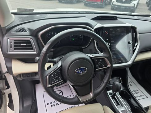 Used 2023 Subaru Ascent Limited AWD/4WD image 18