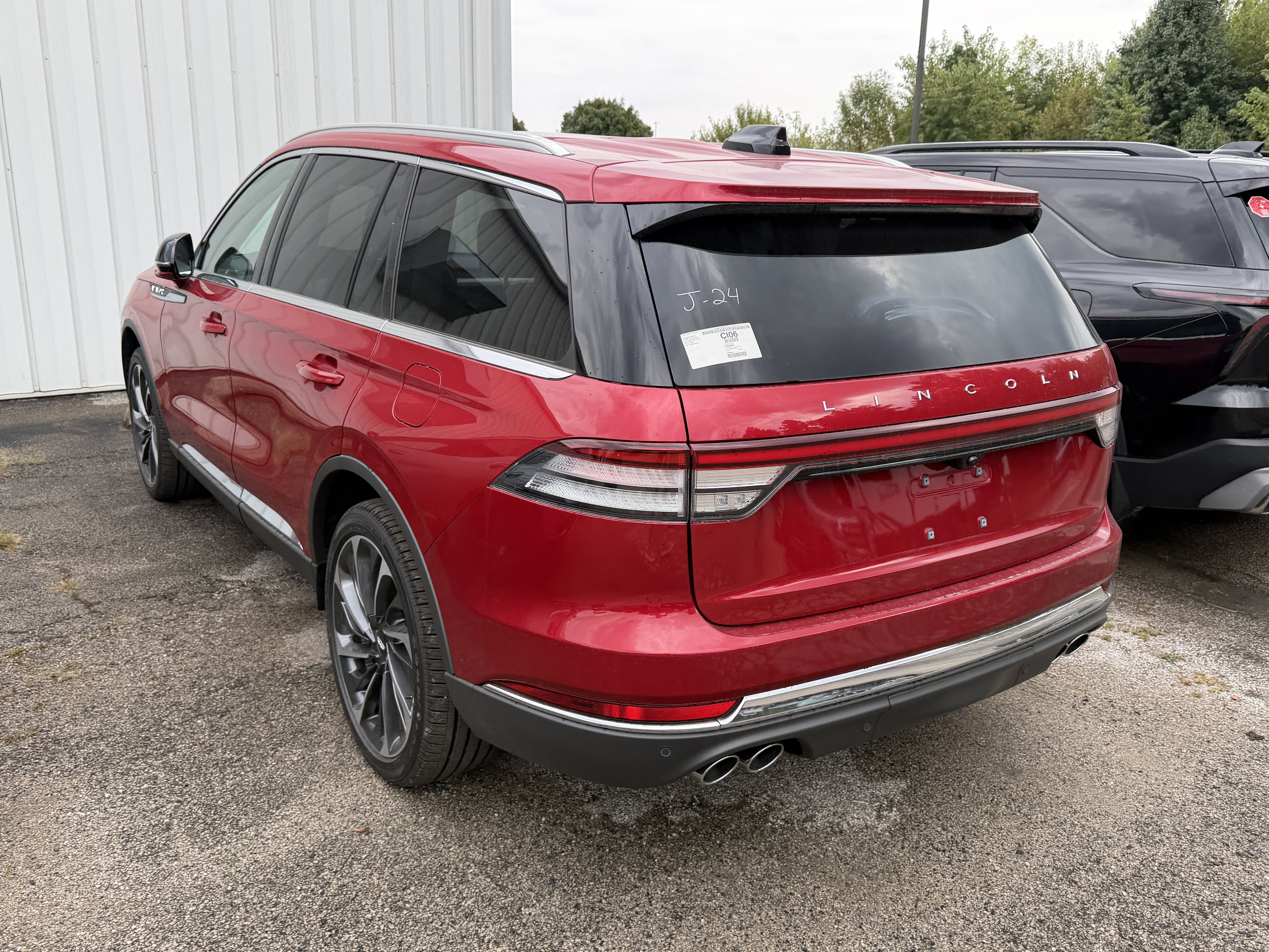 New 2026 Lincoln Aviator Reserve AWD/4WD image 10