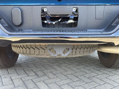 Used 2023 Chevrolet Colorado Trail Boss w/ LPO, Skid Plate Package AWD/4WD image 40