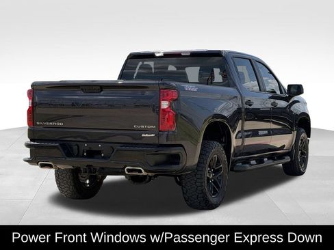 Used 2023 Chevrolet Silverado 1500 Custom Trail Boss AWD/4WD image 10