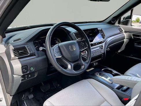 Certified 2023 Honda Passport EX-L image 12