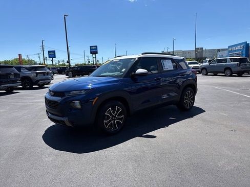 Used 2023 Chevrolet TrailBlazer ACTIV w/ Convenience Package FWD image 7