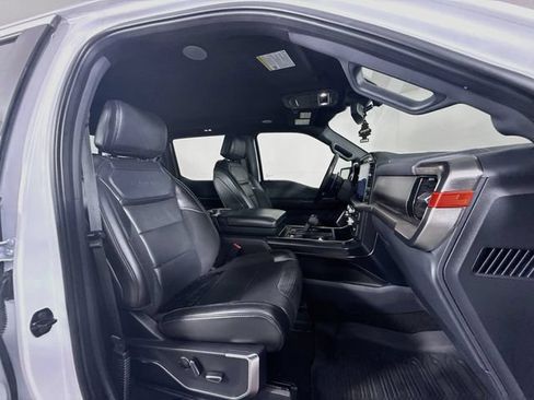 Used 2022 Ford F150 Raptor w/ Equipment Group 801A High AWD/4WD image 30
