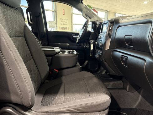 Used 2022 Chevrolet Silverado 1500 Custom image 24