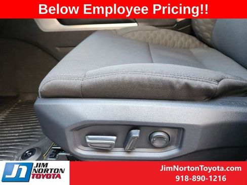 New 2025 Toyota Tundra SR5 image 21