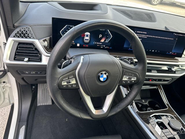 Certified 2024 BMW X5 xDrive40i w/ Parking Assistance Package AWD/4WD image 13