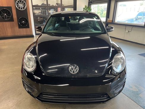 Used 2019 Volkswagen Beetle 2.0T S FWD image 22