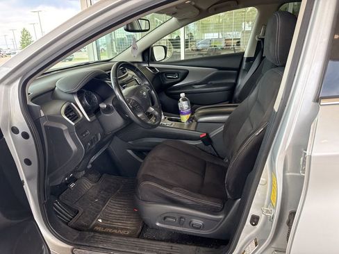 Used 2019 Nissan Murano SV FWD image 10
