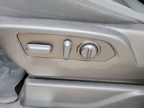 Used 2021 GMC Sierra 1500 Elevation image 21