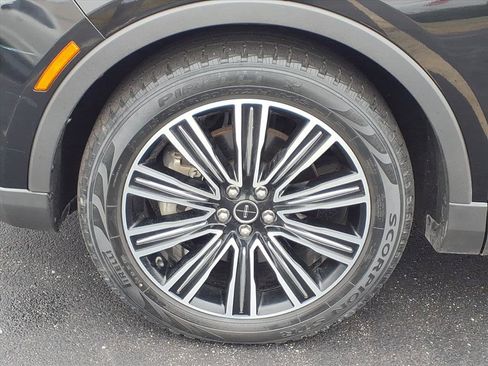 Used 2018 Lincoln MKX Reserve w/ Lincoln MKX Climate Package image 31