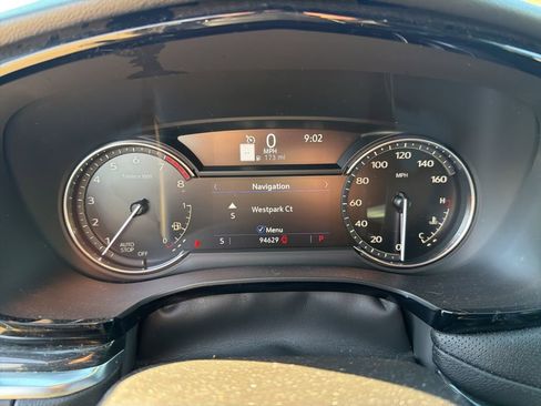 Used 2021 Cadillac XT5 Premium Luxury w/ LPO, Floor Liner Package image 30