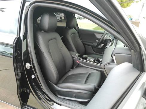 Used 2022 Mercedes-Benz A 220 image 21