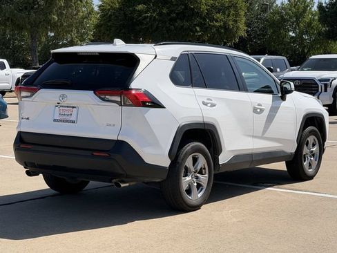 Used 2024 Toyota RAV4 XLE FWD image 4