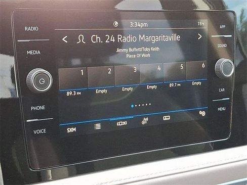 New 2025 Volkswagen Taos SE image 14