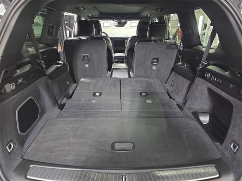 Used 2024 Jeep Grand Cherokee L Summit w/ High Altitude Package image 14