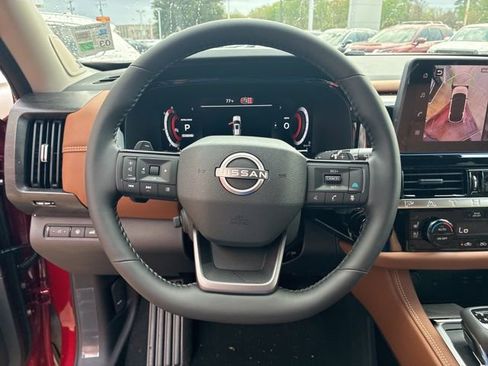 New 2026 Nissan Pathfinder Platinum w/ Cargo Package FWD image 10