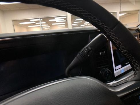 New 2026 Ford F250 Lariat w/ Black Appearance Package image 19