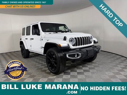 Used 2025 Jeep Wrangler Unlimited Sahara w/ Safety Group AWD/4WD image 1