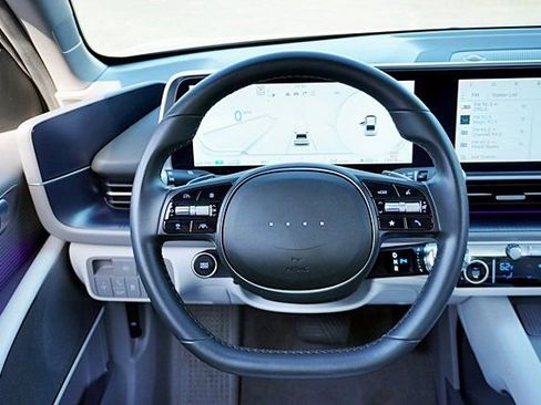 Certified 2024 Hyundai Ioniq 6 SEL RWD image 18