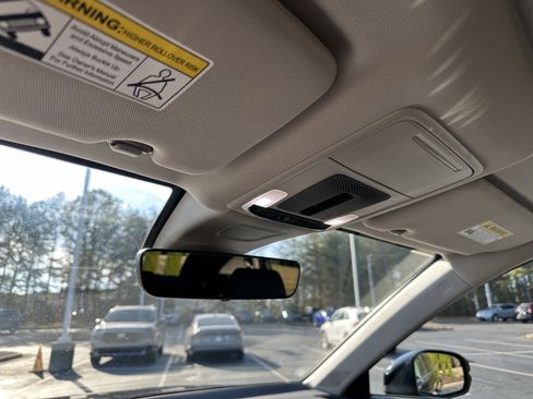 Used 2025 Honda CR-V EX-L image 28