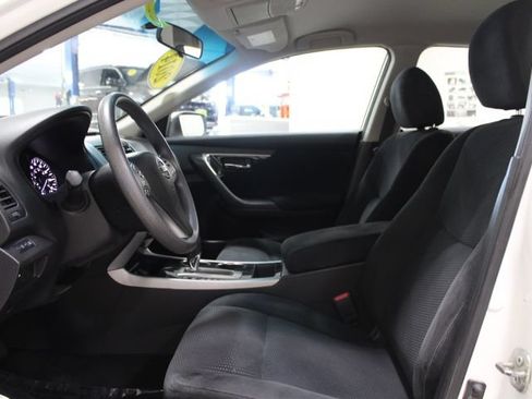 Used 2014 Nissan Altima 2.5 S FWD image 16