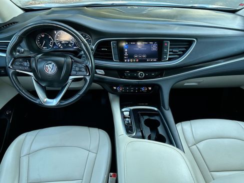 Used 2022 Buick Enclave Premium w/ Experience Buick Package image 18