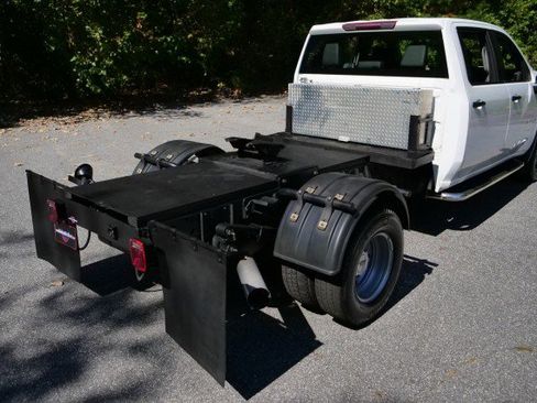 Used 2024 Chevrolet Silverado 3500 W/T w/ WT Fleet Convenience Package image 28