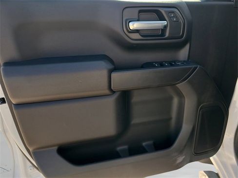New 2026 Chevrolet Silverado 1500 Custom image 18