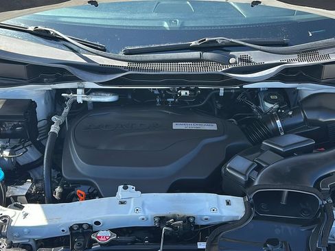 Used 2019 Honda Odyssey EX-L image 3