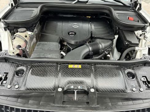 Used 2025 Mercedes-Benz GLE 350 4MATIC image 15