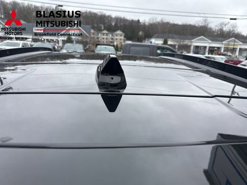 Used 2024 Cadillac XT4 Sport AWD/4WD image 34