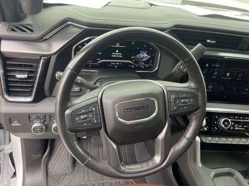 Certified 2024 GMC Sierra 2500 Denali Ultimate AWD/4WD image 18