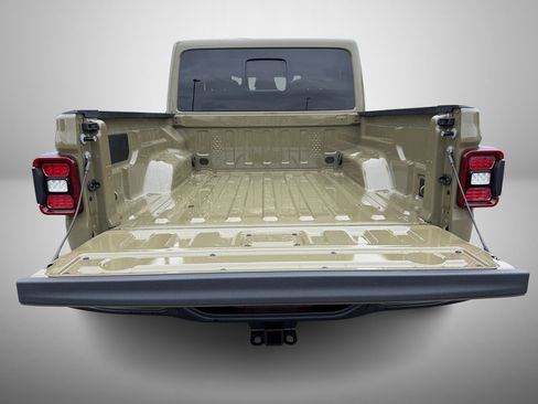 New 2026 Jeep Gladiator Rubicon image 8