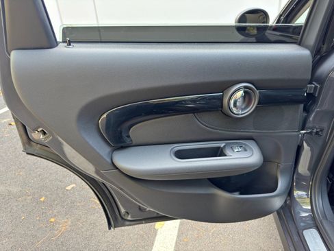 Used 2019 MINI Cooper Clubman S image 39