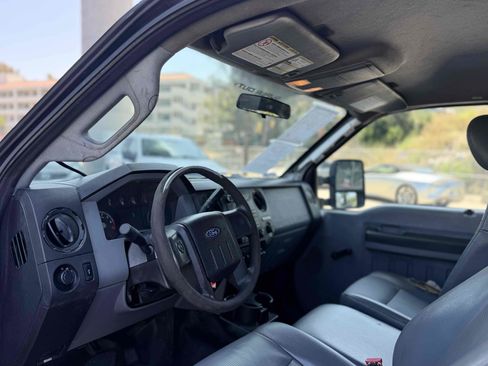 Used 2013 Ford F250 XL RWD image 16