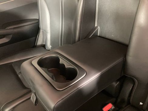 Certified 2024 Kia Sorento S image 17