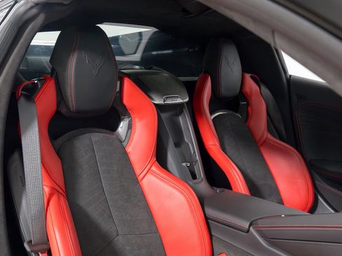 Used 2023 Chevrolet Corvette Z06 image 24