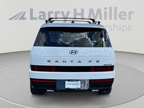 Used 2025 Hyundai Santa Fe Calligraphy AWD/4WD image 4