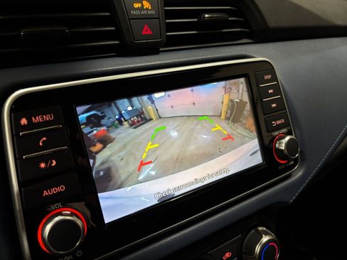 Used 2025 Nissan Versa SV image 22