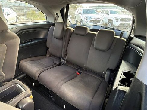 Used 2019 Honda Odyssey EX image 24