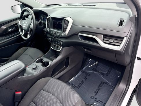 Used 2023 GMC Terrain SLE w/ Elevation Edition FWD image 13