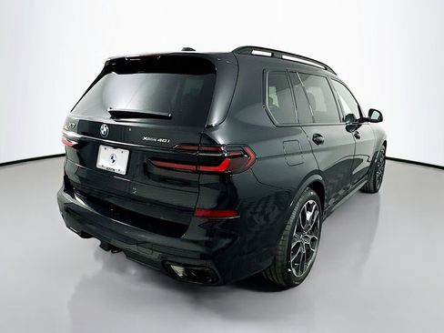 Used 2026 BMW X7 xDrive40i w/ M Sport Package AWD/4WD image 5