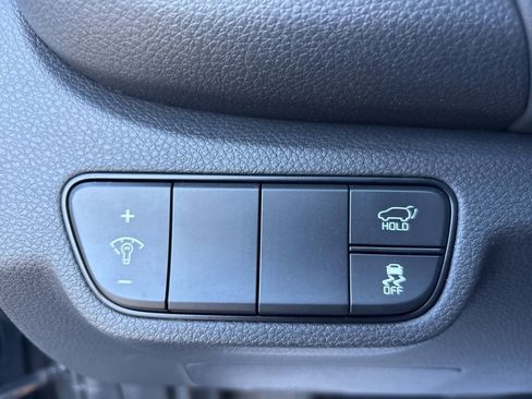 Certified 2024 Kia Seltos SX w/ SX Sunroof Package AWD/4WD image 23