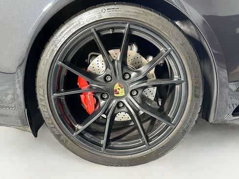 Used 2018 Porsche 911 Carrera S RWD image 30