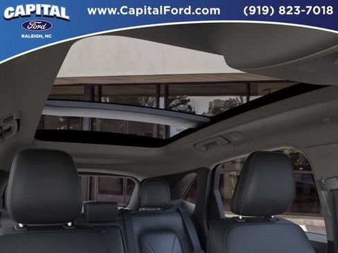 New 2025 Ford Escape SE w/ PHEV Premium Package FWD image 23