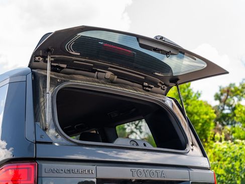 Used 2025 Toyota Land Cruiser 1958 AWD/4WD image 18