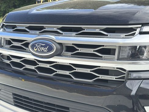 Used 2022 Ford Expedition Max Platinum AWD/4WD image 12