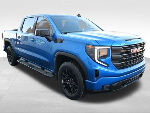 Used 2023 GMC Sierra 1500 Elevation AWD/4WD image 10