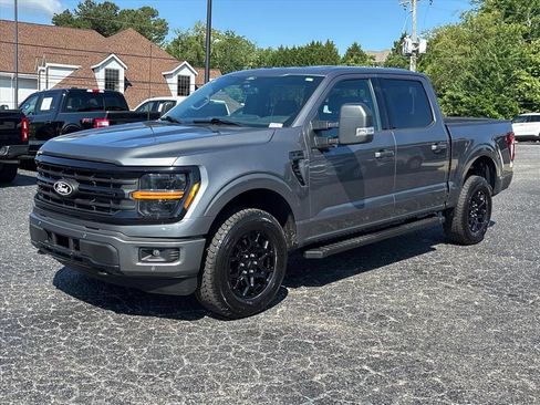 Used 2025 Ford F150 XLT w/ Equipment Group 302A MID AWD/4WD image 3
